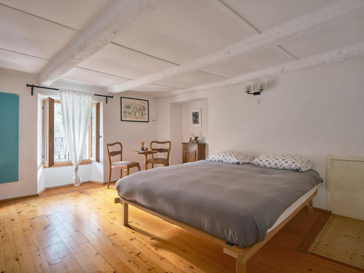 Osteria Gruetli Con Alloggio Borgnone Buitenkant foto